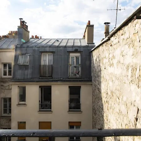 Bright Near The Marais Paris